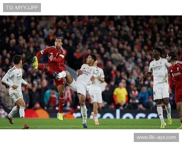 范戴克谈球队困境:“困难时期需要每个人承担责任” 范戴克谈球队困境:“困难时期需要每个人承担责任”