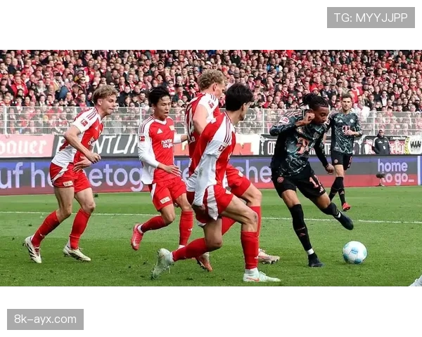 德甲联盟公布2025-26赛季中期财报，转播收入同比增长7%